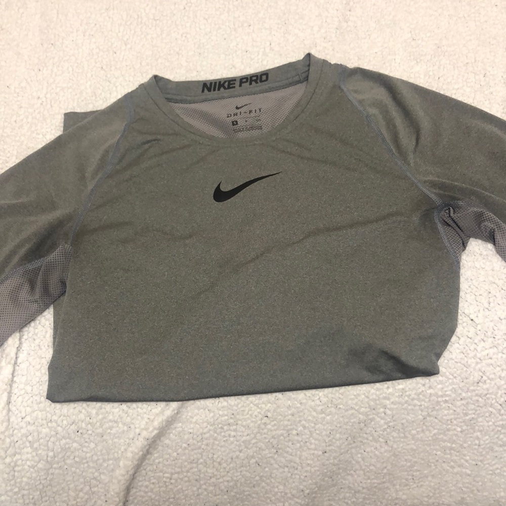 Nike Pro t-shirt